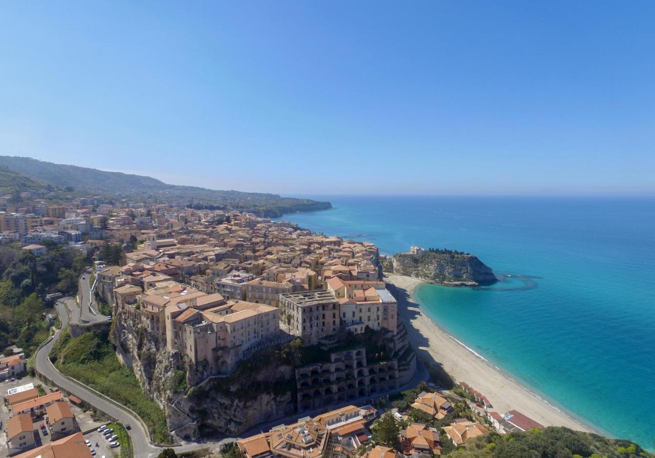 B&B Esterita Parghelia Εξωτερικό φωτογραφία